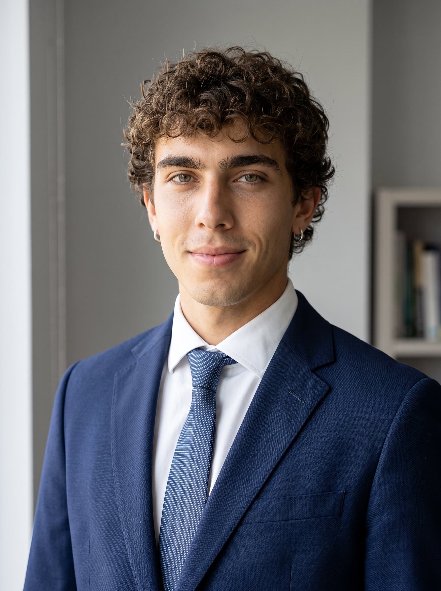 Design a headshot focusing on a confident and professional look. The natural lighting and simple background contribute to an executive style, ideal for Microsoft Teams.